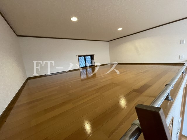 ノイエＪの内装