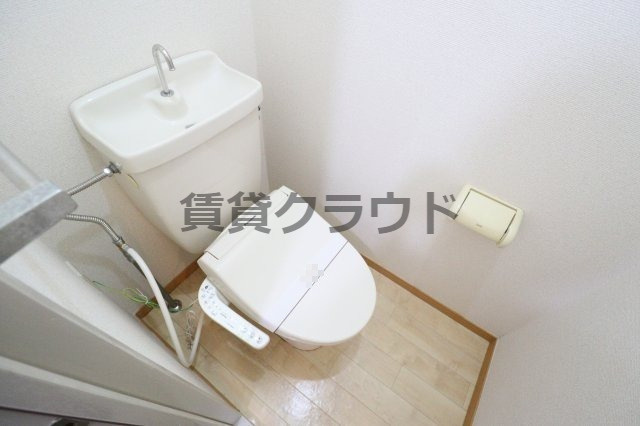 エルセゾンのトイレ|温水洗浄便座　もはや必須の設備です！