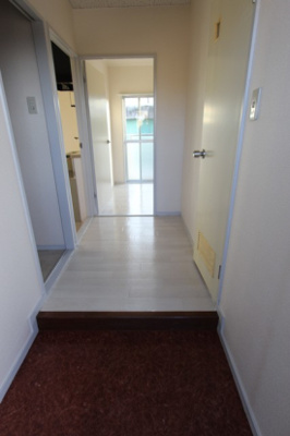 【玄関】 | メゾンメリオール