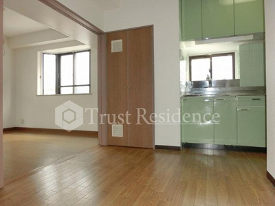 【居間・リビング】 | サンイーストひぐち