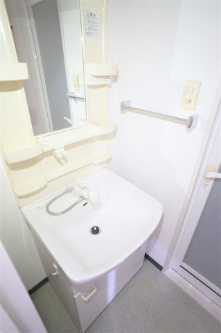 習志野市谷津２丁目の賃貸マンションの洗面所|洗面所です