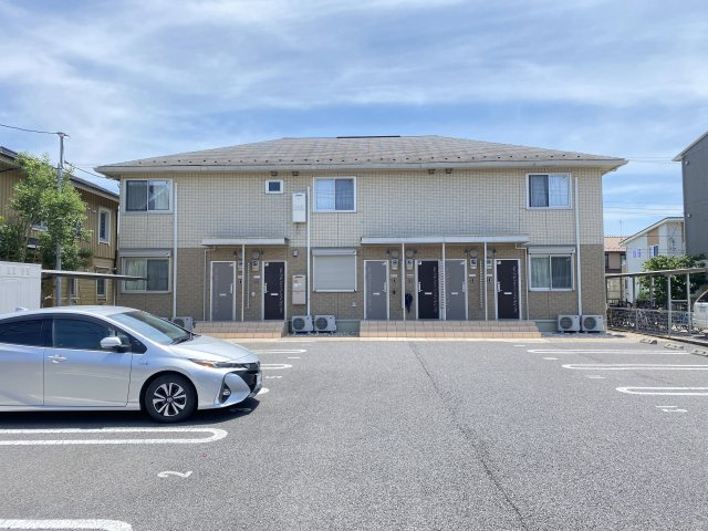 エスポワールの駐車場
