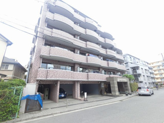 【外観】 | 総戸数２１戸、平成９年８月築、管理人は巡回勤務につき管理体制良好です♪