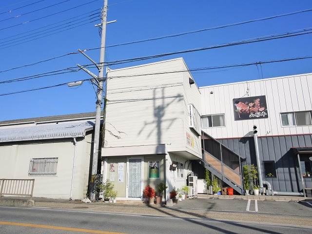 横井店舗の外観
