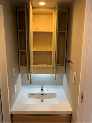 【独立洗面台】 | ドゥーエ両国Ⅲ