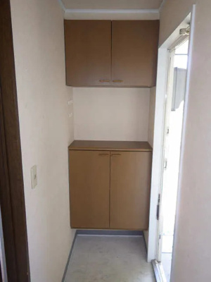 【玄関】 | コーポ・チェリーロード