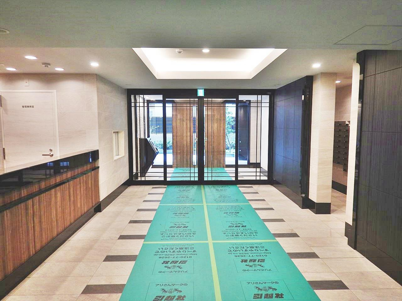 プレサンスジェネ丸の内のロビー|プレサンスジェネ丸の内