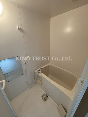 レクシア長柄の浴室|コンパクトで使いやすいお風呂です