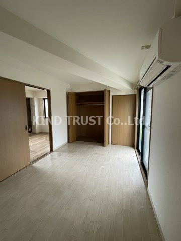 レクシア長柄の洋室|コンパクトで使いやすい洋室です