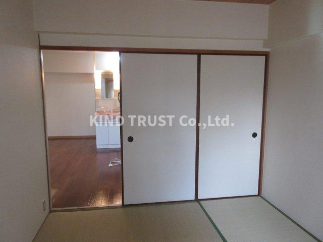 メゾン・リッチの和室|日本らしい落ち着いた雰囲気の和室です