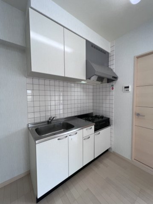 【キッチン】 | リヴィエールトピカ | お料理しやすいキッチンです