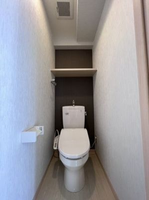 【トイレ】 | リヴィエールトピカ | 清潔感のあるトイレです