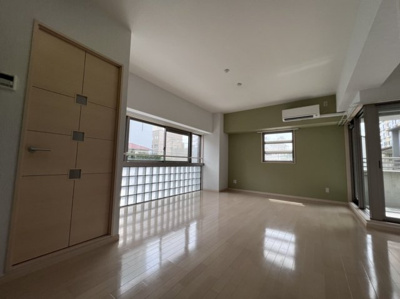 【居間・リビング】 | リヴィエールトピカ | おしゃれなリビングです