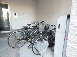 【駐車場】 | BLUE GARDEN