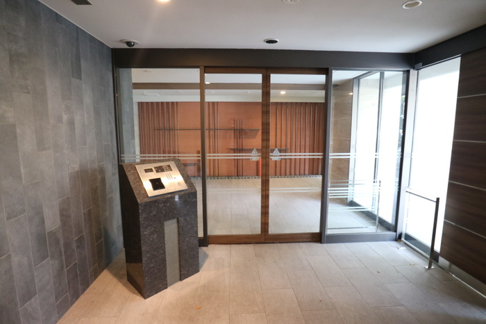 アスターのエントランス