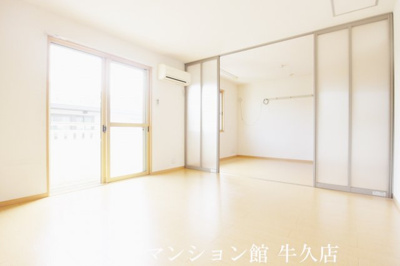 【居間・リビング】 | リヴェール東山