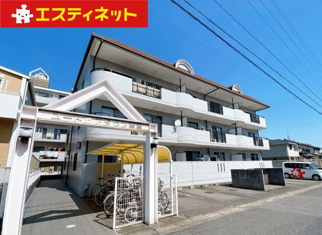 ユートピアタウン南館の外観
