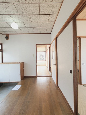 【玄関】 | 小山貸家