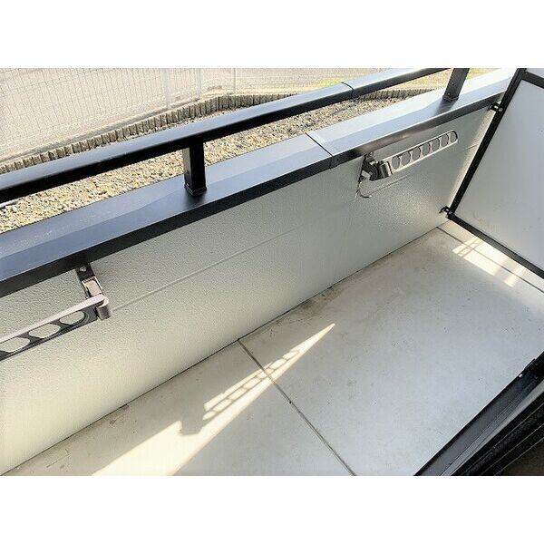 ウイングハイツのバルコニー