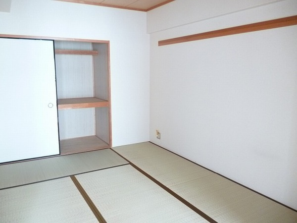 ベアーズ土山の和室