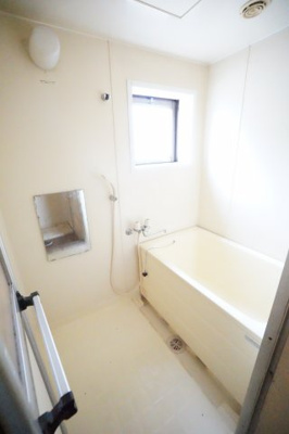 【浴室】 | メゾン・ヒロD | ※同物件・同タイプの写真です。