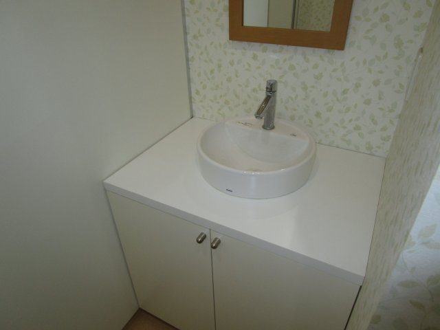 糀谷ビル3階の洗面所