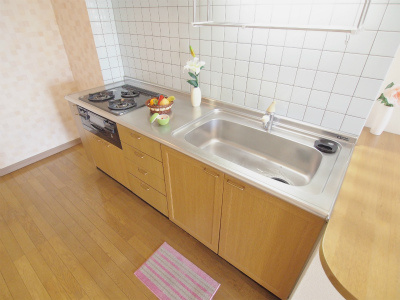 第２山幸マンションのエントランス