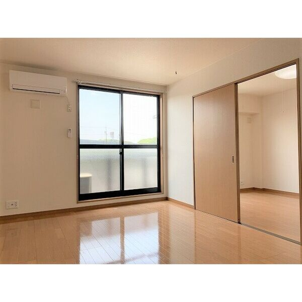 Residence COMFORT　Bの居間・リビング