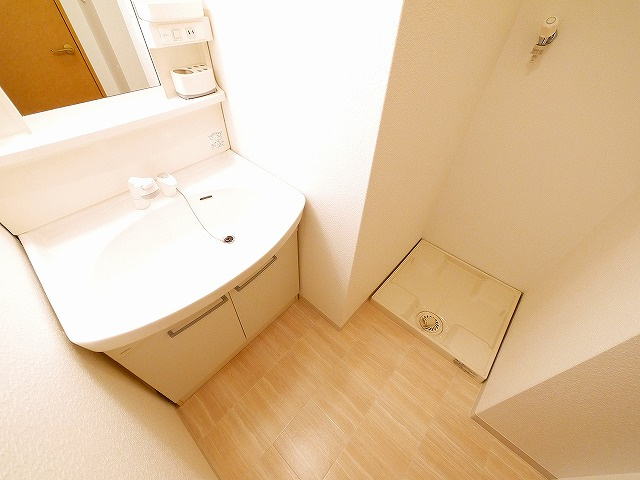 サンフークIIIの洗面所|忙しい朝には欠かせない洗面所です
