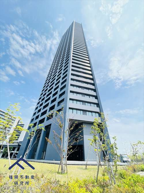 センターマークスタワー