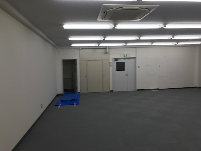 石黒由賢ビル