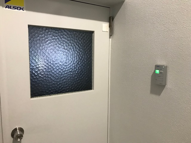 石黒由賢ビル