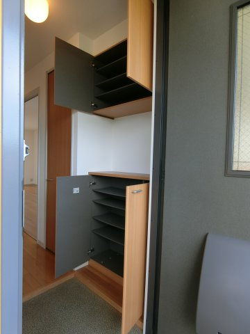 プログレス　B棟の収納