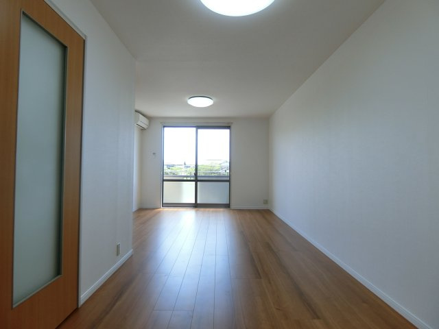 プログレス　B棟の居間・リビング