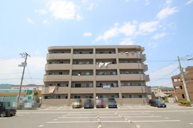 フィネス南川添