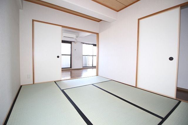 クレストの和室|和室、ちょっとしたくつろぎスペースにいかがでしょうか