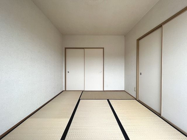 フォブール高須の和室