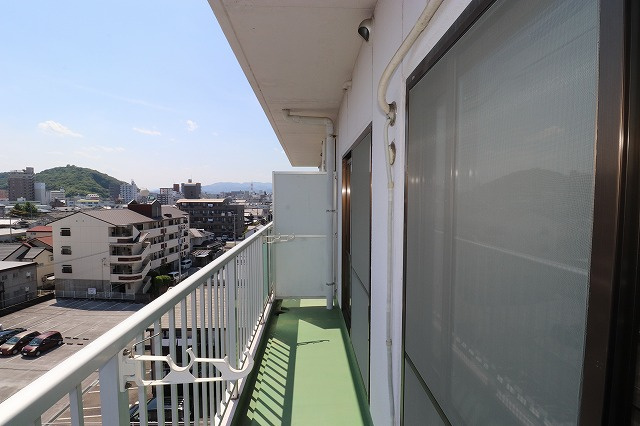 グランリーオのバルコニー|開放的で明るい空間を演出してくれるバルコニーです