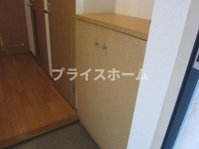 【玄関】 | ビュートリアム平尾