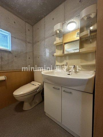 翔・阿波座の洗面所