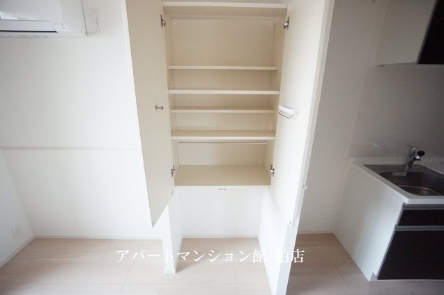 コントレイルの収納