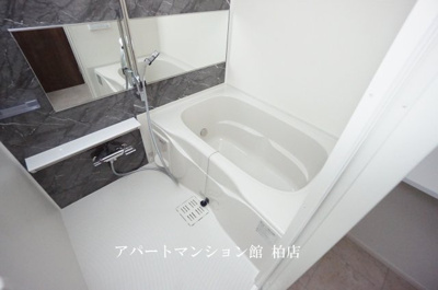 【浴室】 | コントレイル