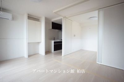 【居間・リビング】 | コントレイル