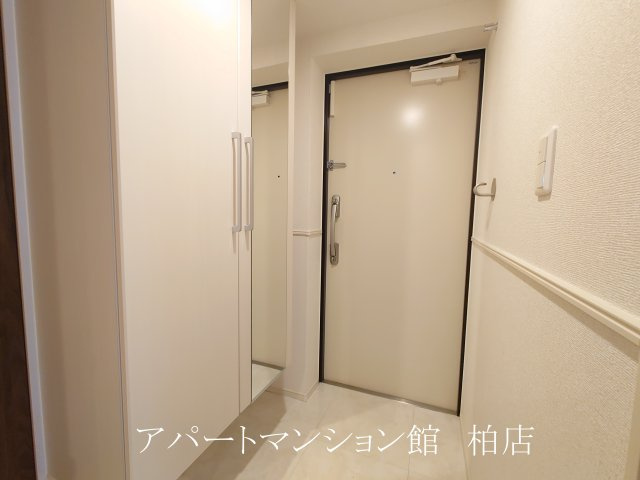 コントレイルの玄関