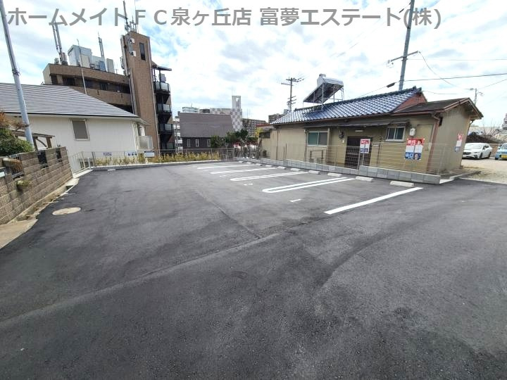リーベ津久野Ⅰの駐車場