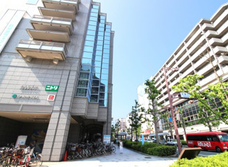 【周辺】 | 【山科ラクトショッピングセンター】徒歩12分（車約5分）山科駅の近くにあるショッピングセンターが徒歩圏内にありお買い物が楽しめます。