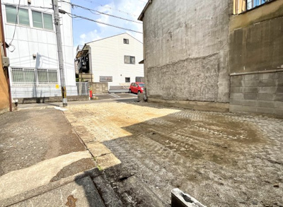 【外観】 | 山科区東野中井ノ上町　新築戸建 | 【お家情報】浴室暖房乾燥機・食器洗浄乾燥機・シャワー付洗面化粧台・ペアガラスなど充実した設備で暮らしやすいお家です。