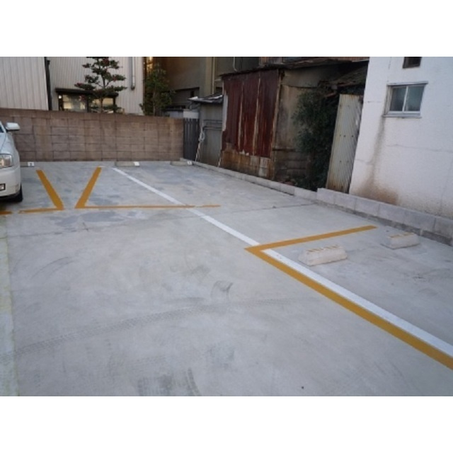 南本荘四条通駐車場の外観