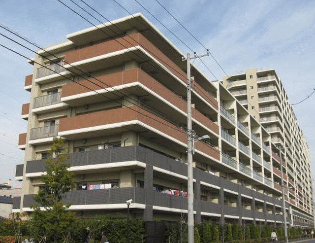 デュオシティイースト