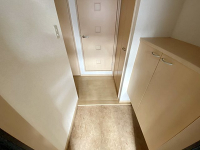 【玄関】 | コート・フローラA